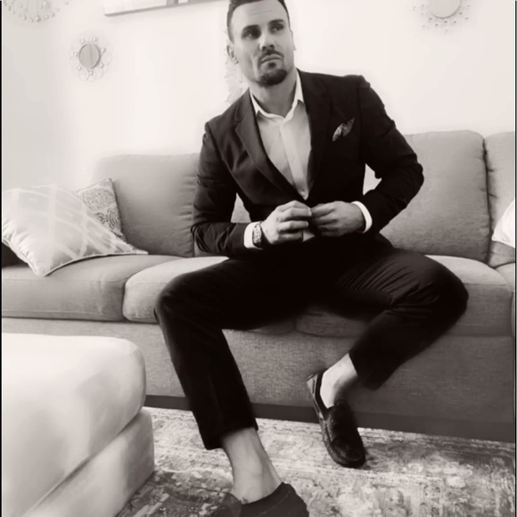 Meet your Posher, Jeremy - Picture 13 of 16